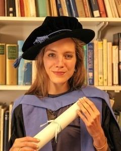 Dr Sophie Scott-Brown