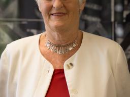 Sue Taffe at Biography Workshop, 2017