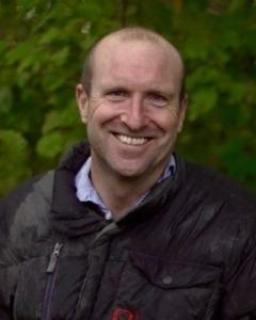 Dr Tom Murray